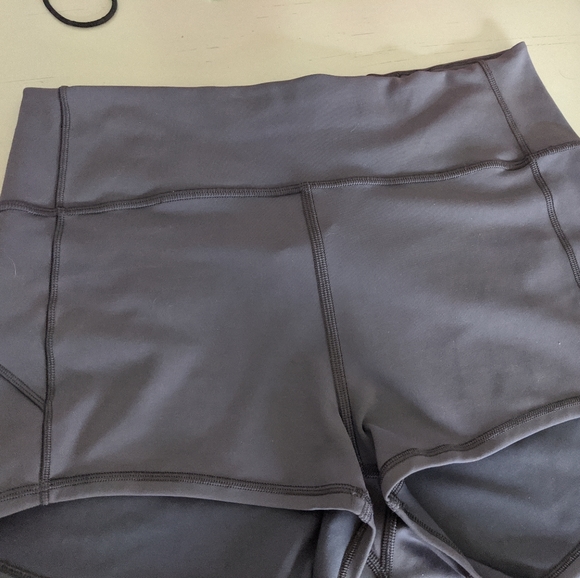 lululemon athletica Pants - Lululemon size 10 shorts